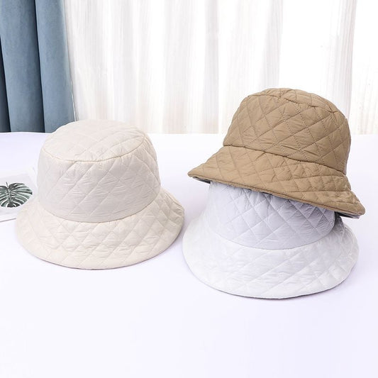 British Fashion Down Jacket with Diamond Hat for Outdoors